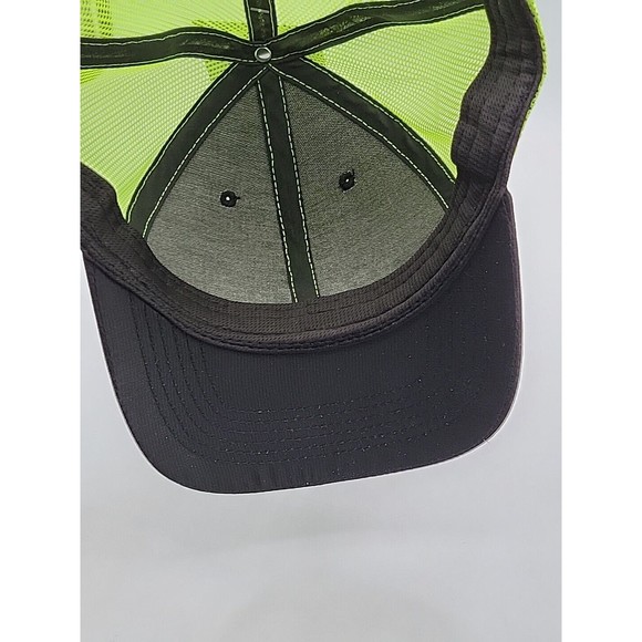 NWT Realtree Fishing Hat Black & Neon Snapback Cap Breathable Mesh Backing - Picture 8 of 9